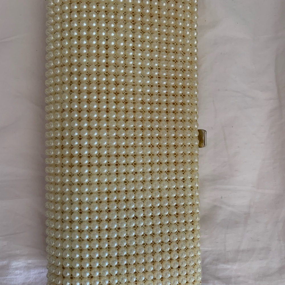 Pearl-Studded Cream Clutch Vintage JR